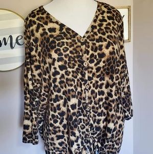 Leopard knot buttondown top